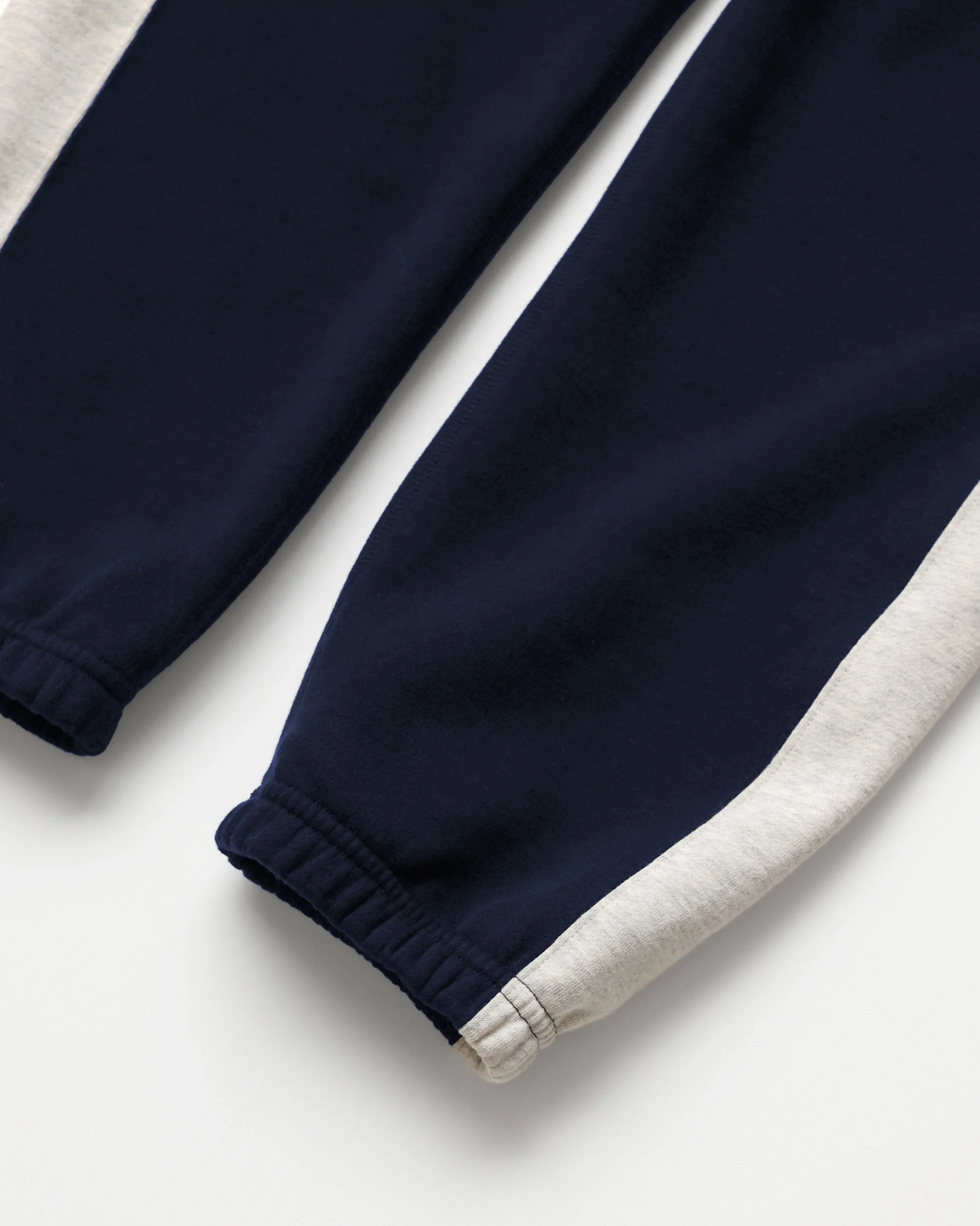 Club Fleece Sweatpant Navy - Unisex - Image 6